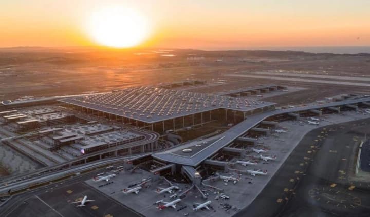 Аэропорт Стамбула признан самым загруженным в Европе - отчет Eurocontrol