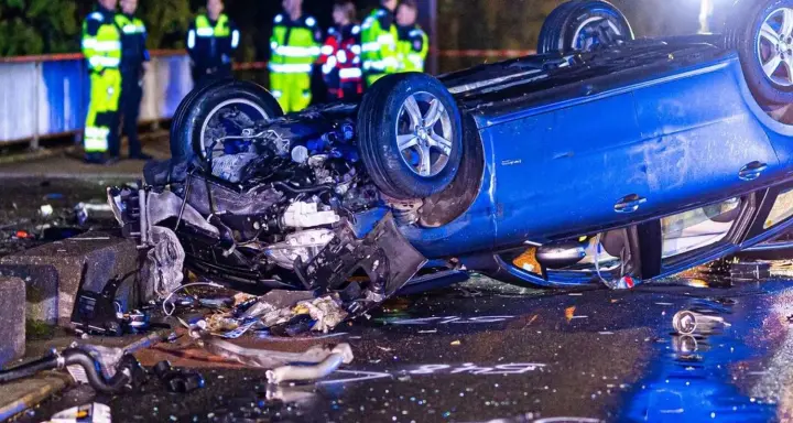 Ряд аварий в Германии парализовал движение поездов до понедельника