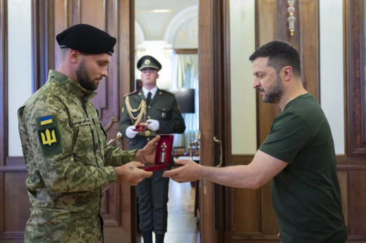 Значима танкова сила Європи: Зеленський заявив, що в українських бойових бригадах діють понад 100 танкових батальйонів