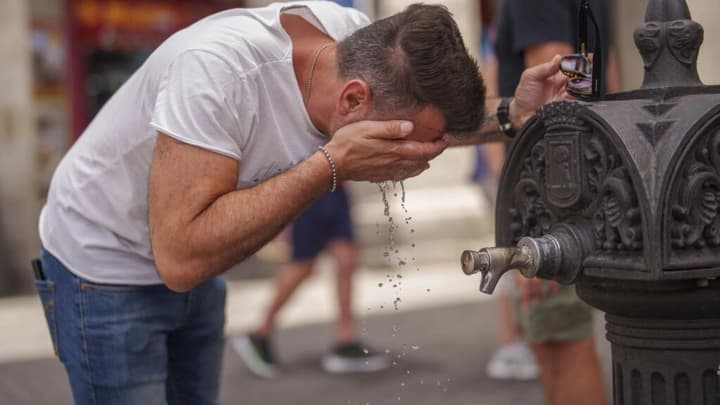 This summer, severe heat in Europe has led to at least 16,500 deaths - Bloomberg