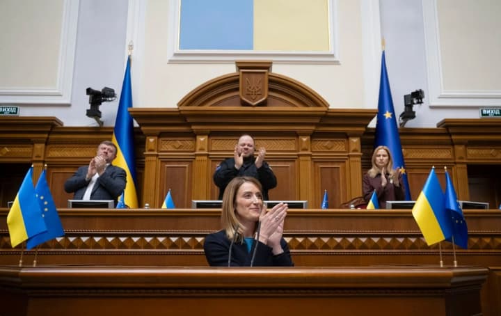В Киеве откроют постоянное представительство Европарламента - Мецола