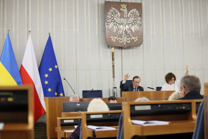 Polish Senate passed the law on assistance to Ukrainians without amendments: what will change for refugees