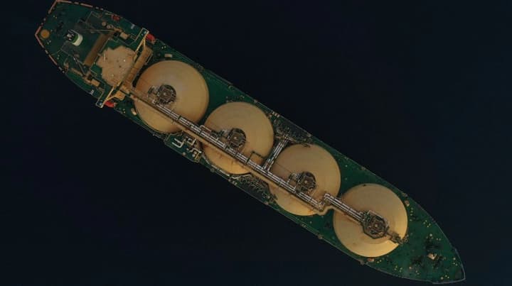 EU accelerates rejection of Russian gas after Trump's call - media