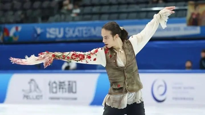 "Нейтральному" фигуристу Гуменнику наложили украинскую песню на видео выступления на турнире в Пекине