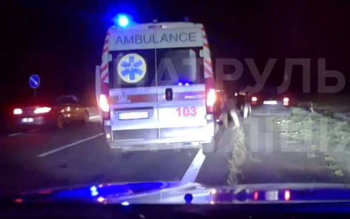 Патрульні та медики потрапили під повторний обстріл на Чернігівщині під час надання допомоги