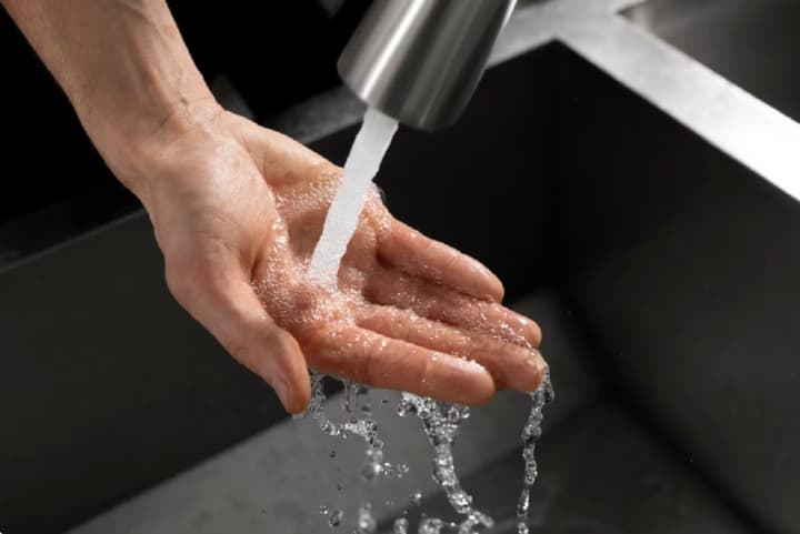 80 тысяч жителей Никопольщины снова с водой после отключения насосов - ОВА