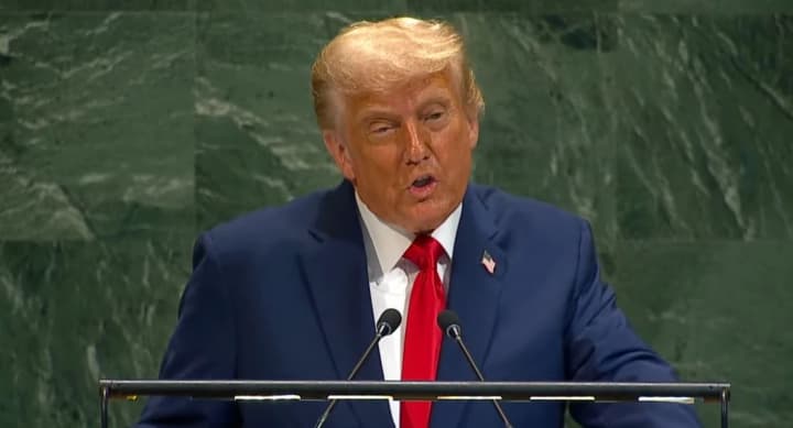 США готовы ввести серьезные мощные пошлины: Трамп в ООН пригрозил жесткими действиями для давления на рф для прекращения войны