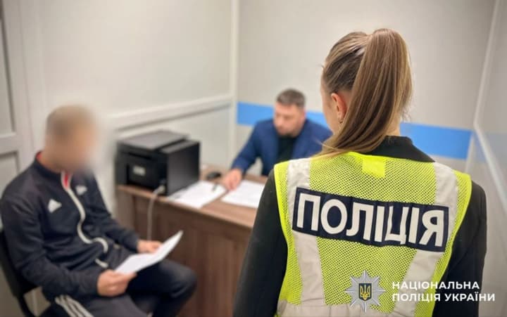Скандал в школі на Вінниччині: вчитель фізкультури побив учня на уроці, педагогу повідомили про підозру