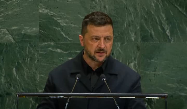 Zelenskyy: only allies and own weapons will provide Ukraine with security guarantees