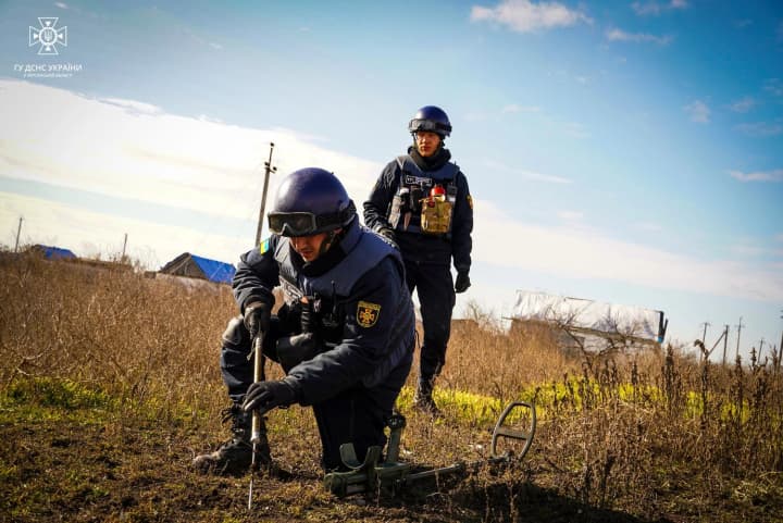 Diia launches certification for anti-mine activity operators
