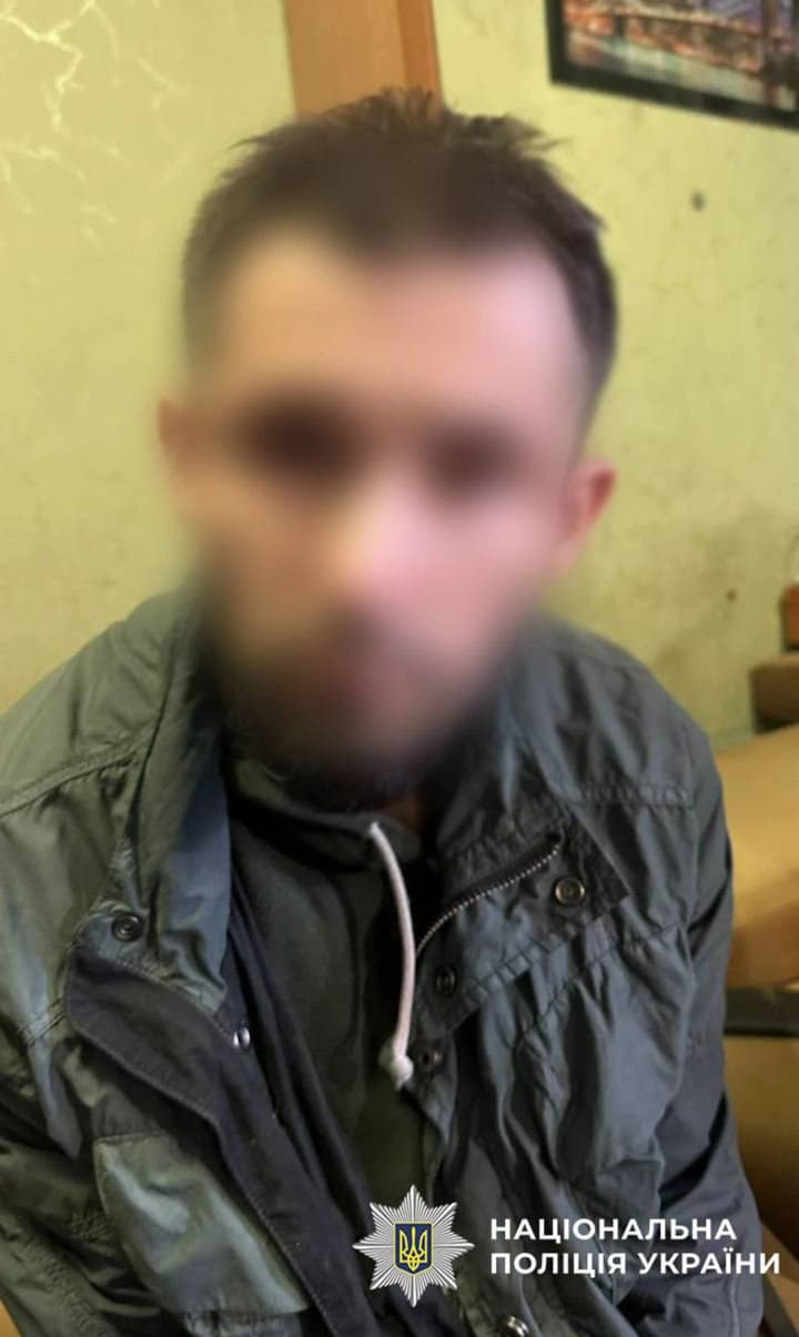 В Киеве мужчина изнасиловал 7-летнюю девочку и снял это на видео