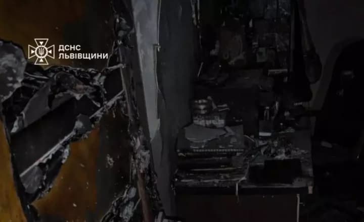 Во Львове загорелась батарея электроскутера: среди пострадавших двое детей