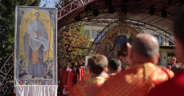 На Закарпатье церковь провозгласила блаженным священника, которого застрелил милиционер