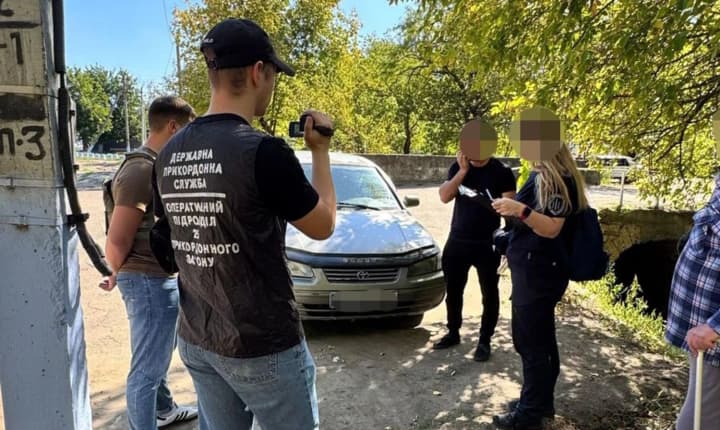 Organized an illegal route for draft dodgers to Moldova for $9,000: border guard detained