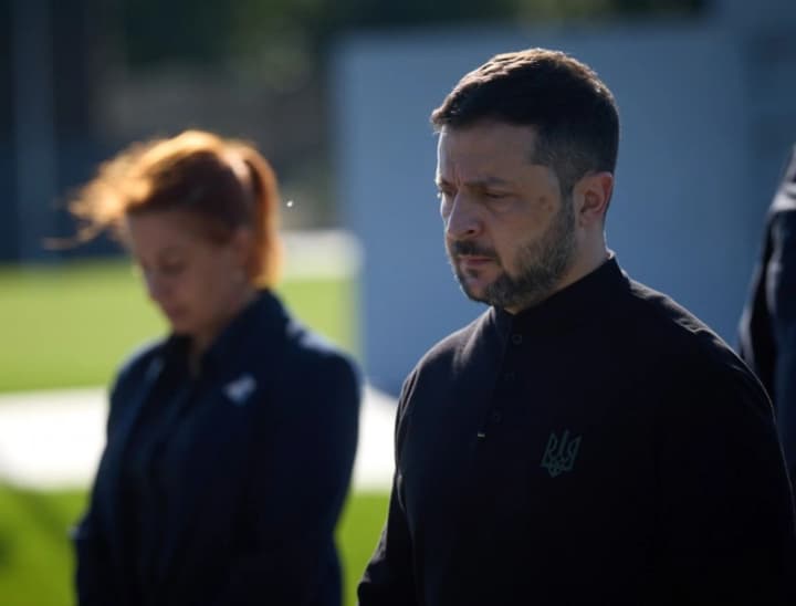 Россия не будет устанавливать новые границы Украины - Зеленский