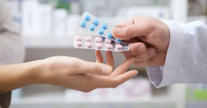 Comparing drug prices: how affordable generics are displacing branded drugs