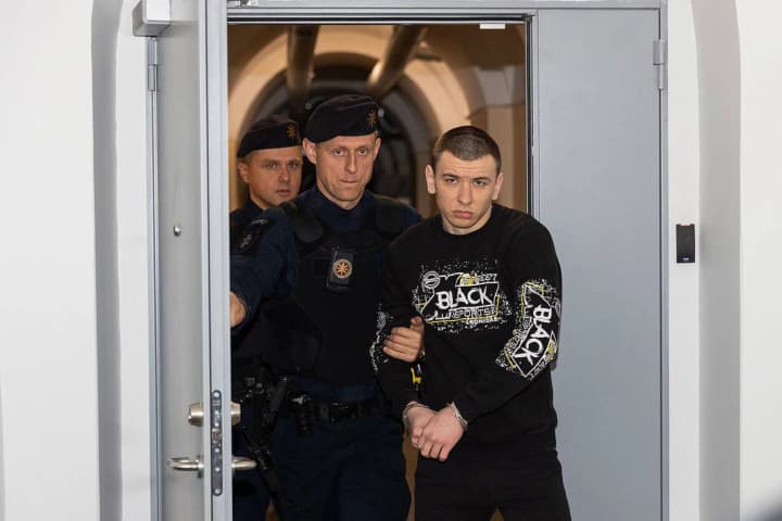 Ukrainian faces 4 years in prison for setting fire to Ikea in Vilnius - LRT