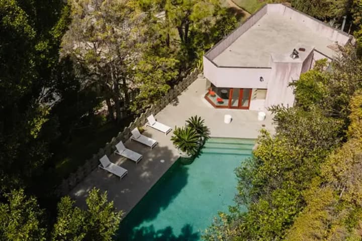 Поместье режиссера Дэвида Линча выставлено на продажу за 15 миллионов долларов