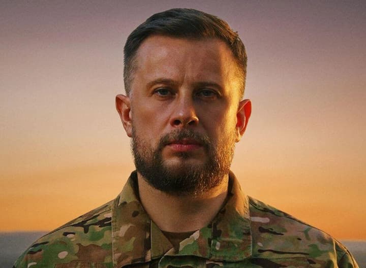 Зеленський присвоїв звання бригадного генерала командиру 3-го армійського корпусу Білецькому