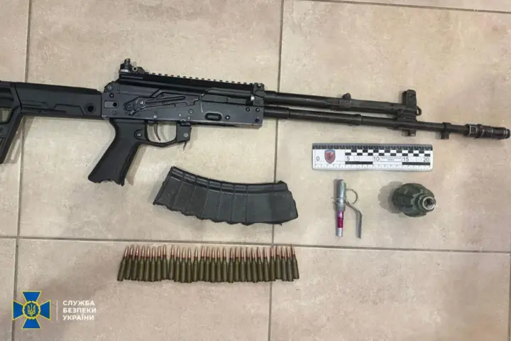 СБУ разоблачила торговцев оружием в четырех областях Украины