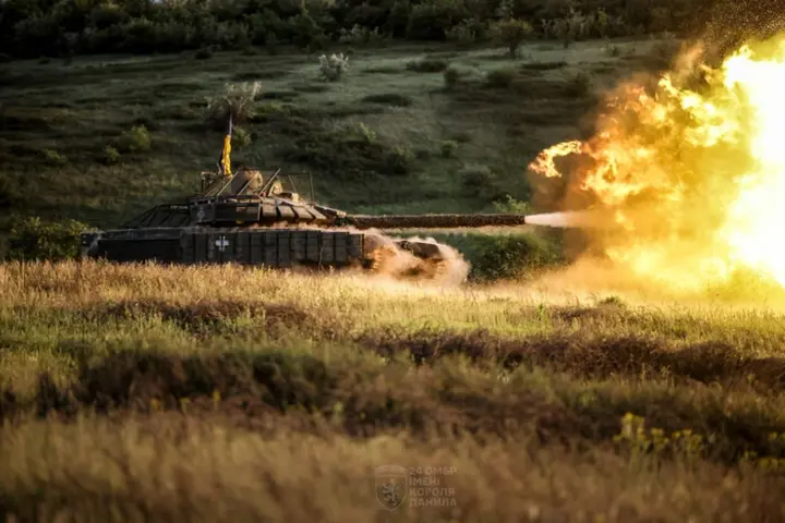 Russia lost a tank, an armored vehicle, and 970 servicemen in a day of war in Ukraine