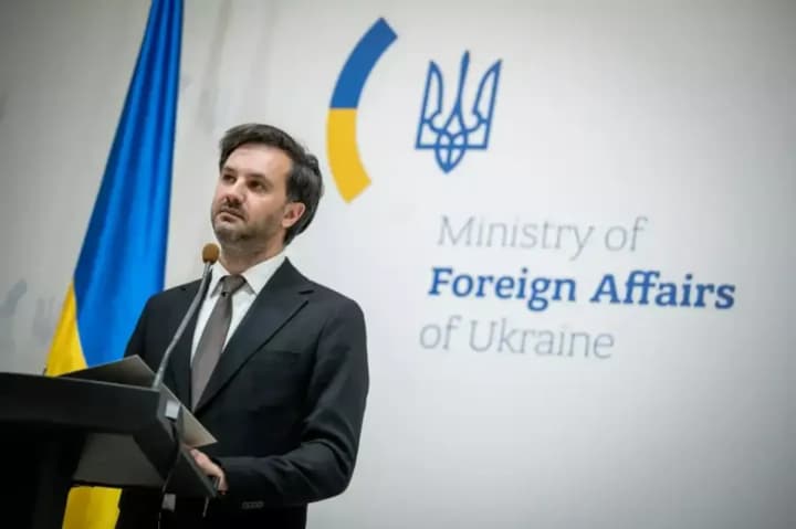 Припинення поставок зброї зі США через шатдаун: у МЗС України відреагували