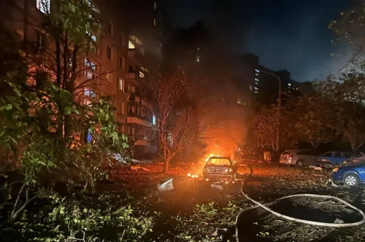 Россия нанесла десяток ударов по Запорожью: есть раненые, перебои с водой и светом