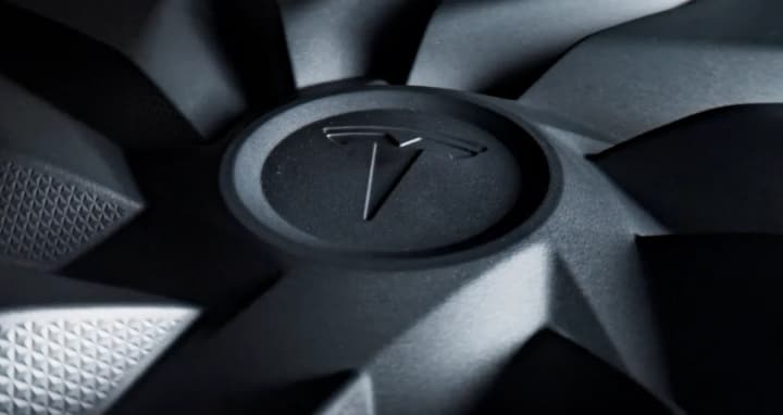 Tesla announces mysterious new product presentation this week