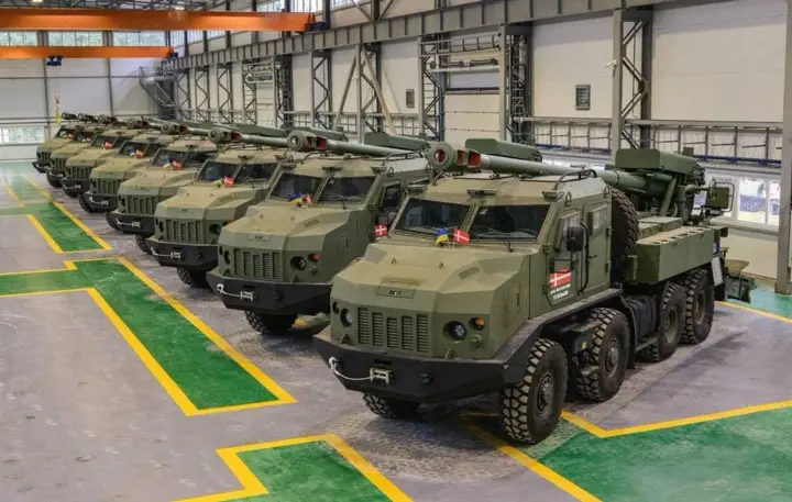 Ukraine produces 40 Bohdana self-propelled howitzers per month - Zelenskyy