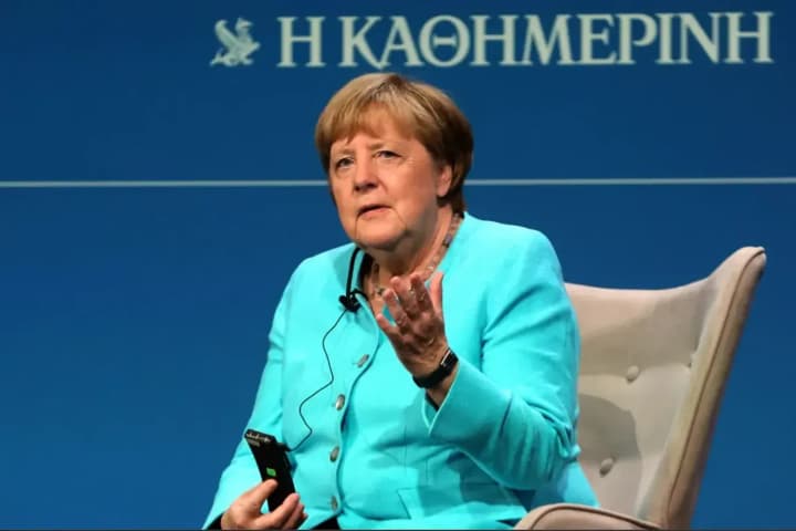 У країнах Балтії та Польщі розкритикували Меркель за натяк на провину за вторгнення рф в Україну - Politico