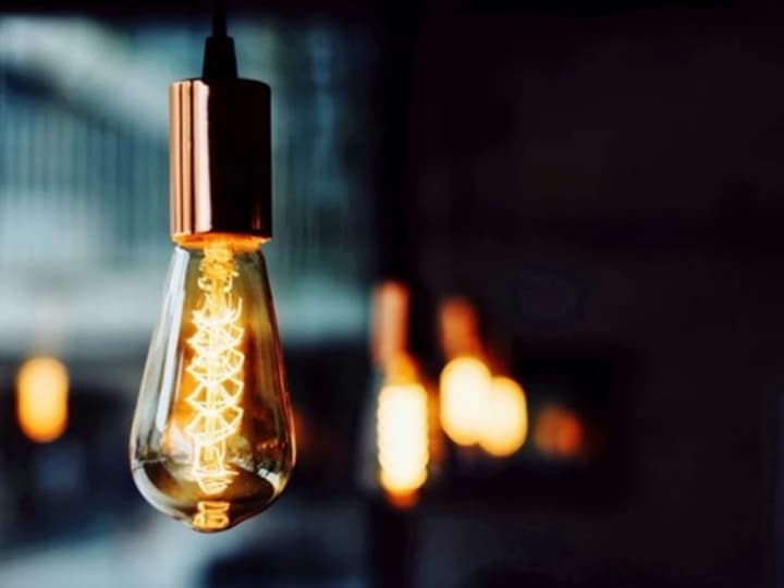 Emergency power outages introduced in Kyiv, Poltava, and Kharkiv regions after night attacks