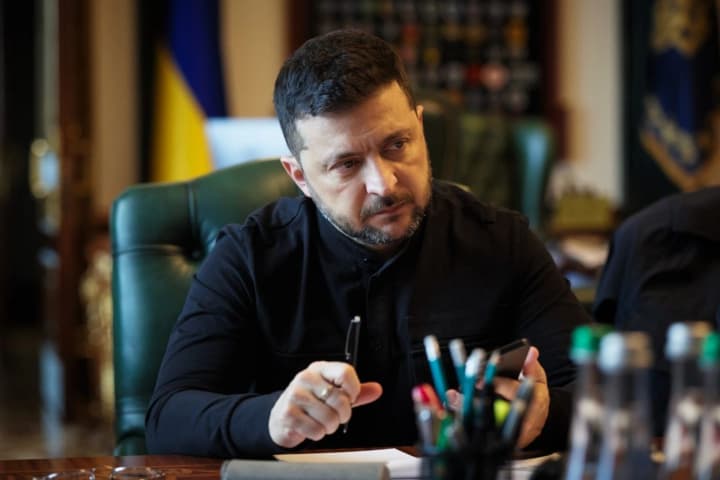 Zelenskyy discussed security guarantees and preparations for the coalition of the willing in October and November with the President of Finland
