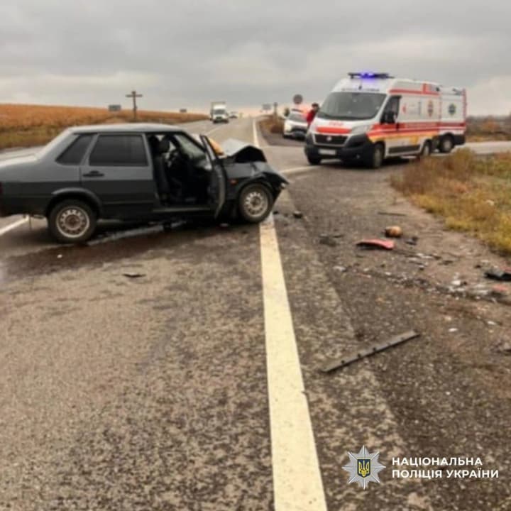 Two cars collided in Kharkiv region: seven people injured