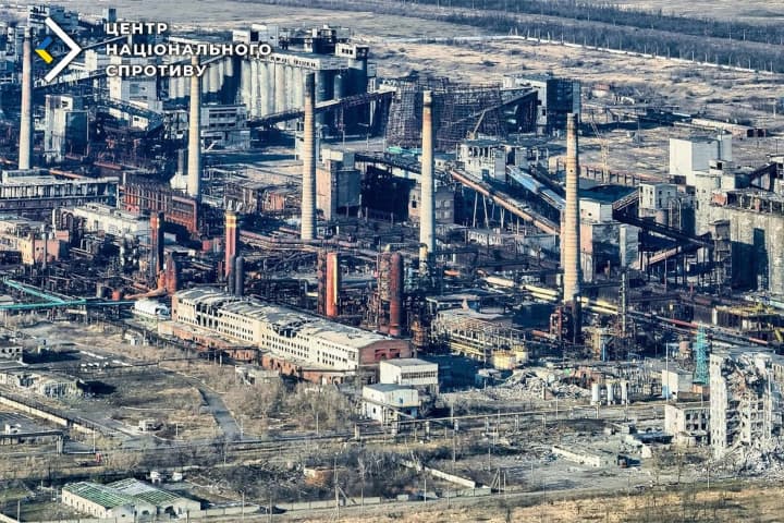 Оккупанты прекратили восстановление уничтоженной ими Авдеевки, ссылаясь на неопределенную судьбу коксохима - ЦНС