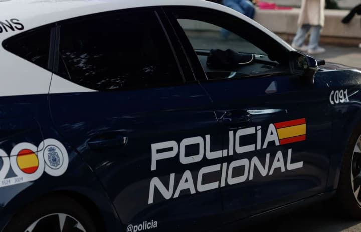 Испанец пролежал мертвым в собственной квартире 15 лет, соседи шокированы: правоохранители выясняют детали