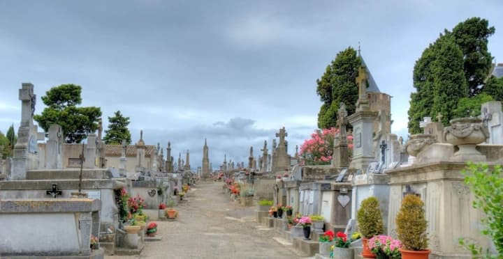 Люди живут дольше, но молодежь болеет и умирает чаще - исследование