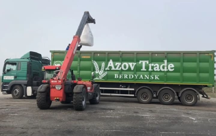 "Отжимают" бизнес даже у своих: оккупанты захватили крупное агропредприятие на ВОТ Запорожской области - ЦНС