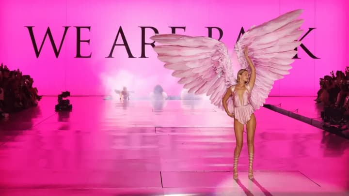 Легендарные «ангелы» Victoria’s Secret снова на подиуме: когда и где смотреть шоу