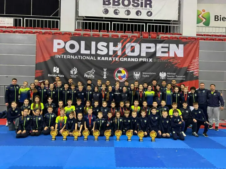 Ukrainians triumph at the Polish Open 2025: junior national karate team debuts under the aegis of Vasyl Kostyuk
