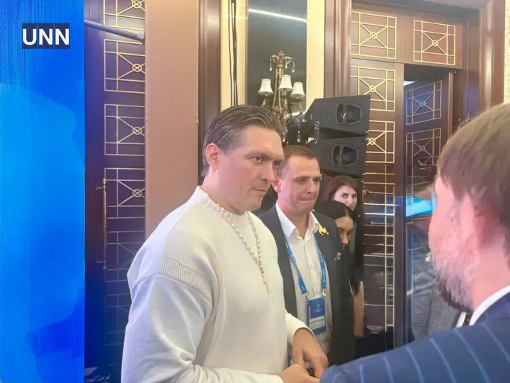 "Мое будущее в Украине": Александр Усик поделился планами на будущее