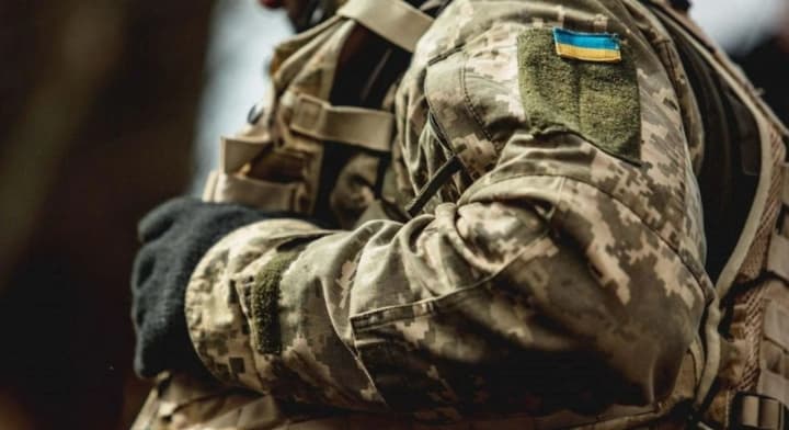 Women blocked the notification group's car in Khmelnytskyi region: the TCC reacted