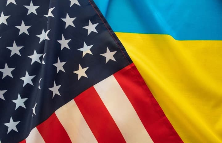Украина рассчитывает на гарантии безопасности и лидерство США