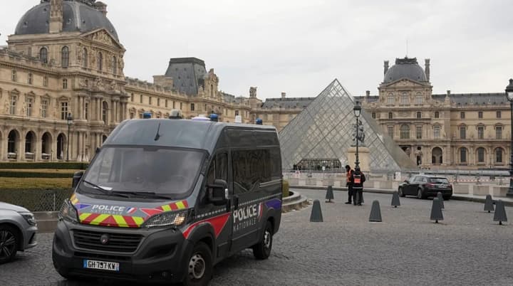 Daring Louvre Heist: Thieves Likely to Be Caught, But Jewels Unlikely to Be Recovered