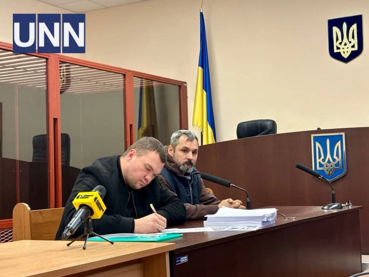 Суд начал избрание меры пресечения режиссеру Белоусу в закрытом режиме