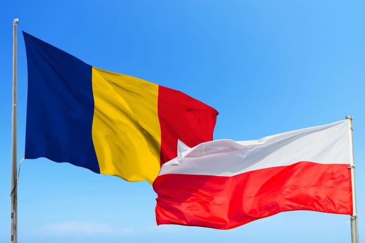 У Польщі та Румунії затримали диверсантів рф, які через "Нову пошту" у ЄС планували серію вибухів і підпалів