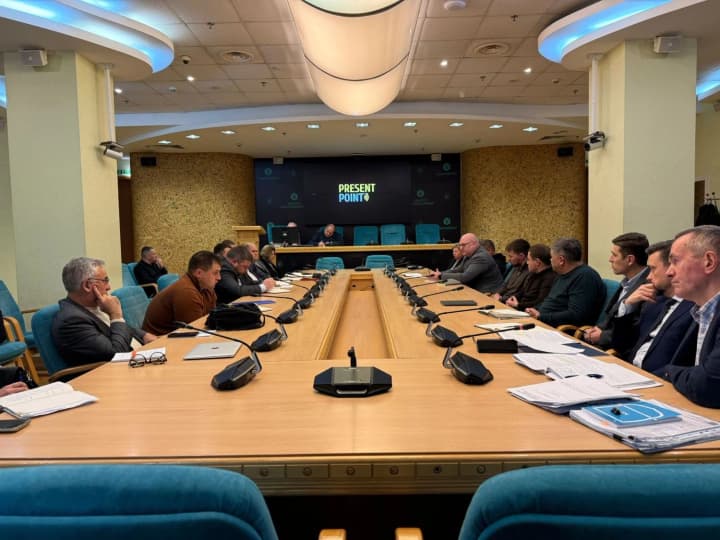 Государственная авиационная служба Украины берет под контроль ситуацию с ремонтной документацией вертолетов типа Ми-8