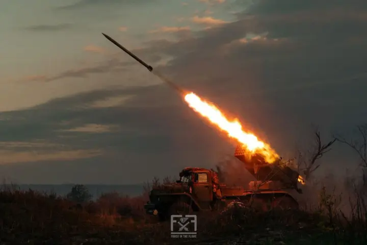 Генштаб о ситуации на фронте: произошло 157 боевых столкновений, зафиксировано 3723 удара дронами-камикадзе