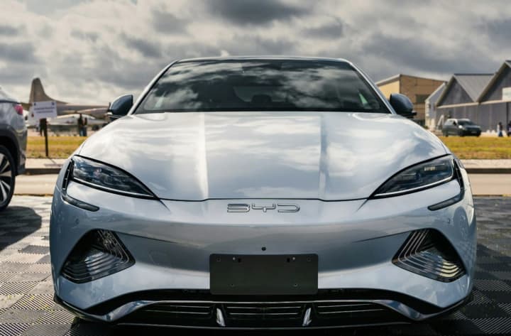 BYD терпит крупнейшее падение квартальной прибыли за почти 5 лет