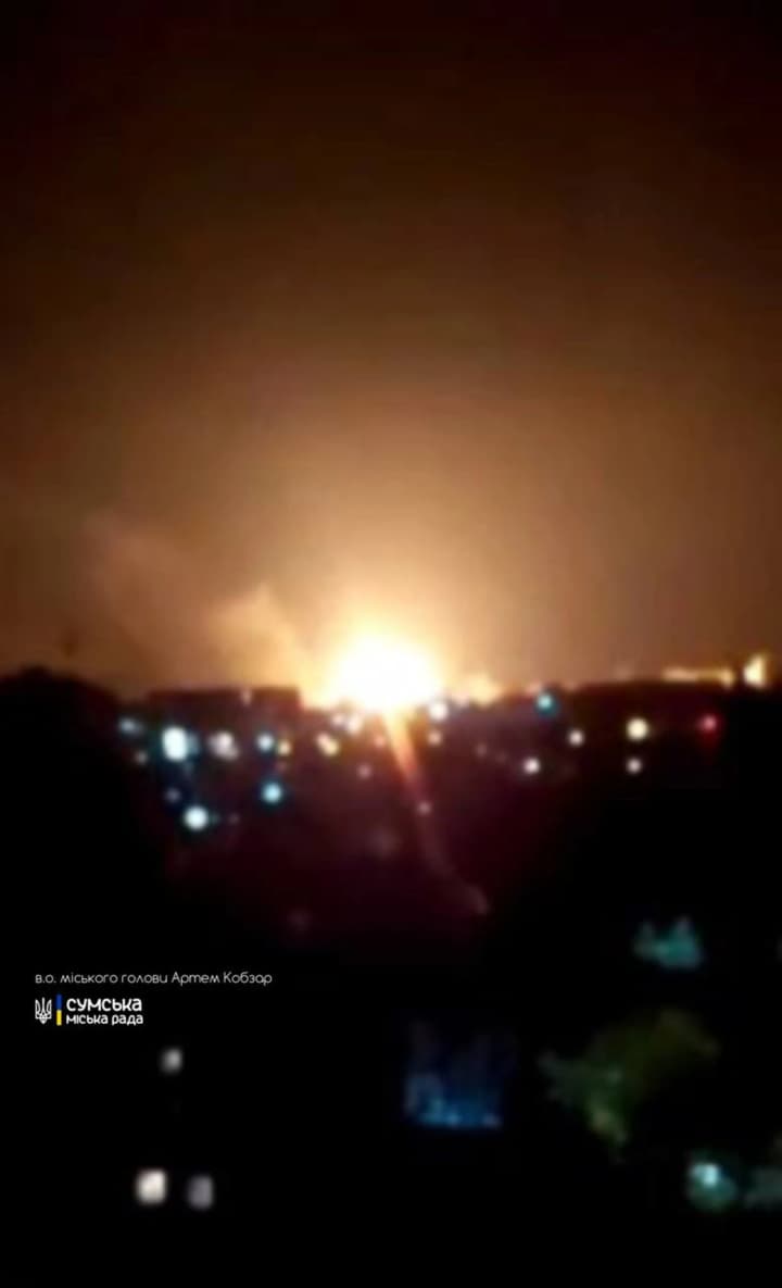 Вже п’ять ударів: ворог атакує Суми ударними безпілотниками, є постраждалі