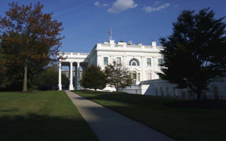 Білий дім обмежує доступ журналістів до офісу прессекретаря - ЗМІ 